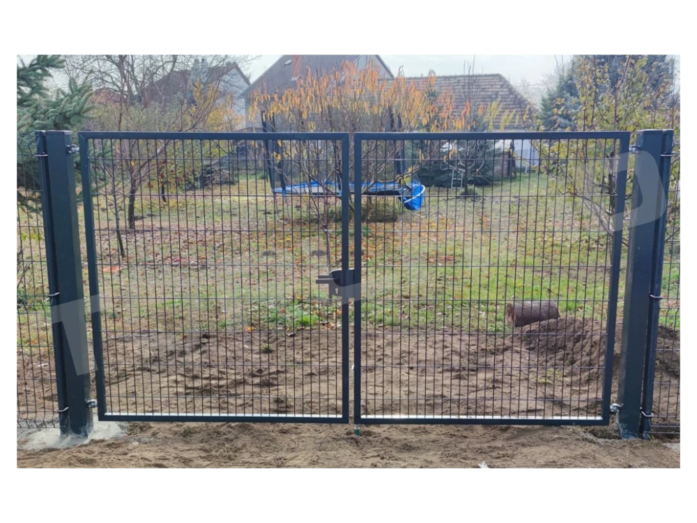 ECO kétszárnyú kapu 50*200 mm-es osztással